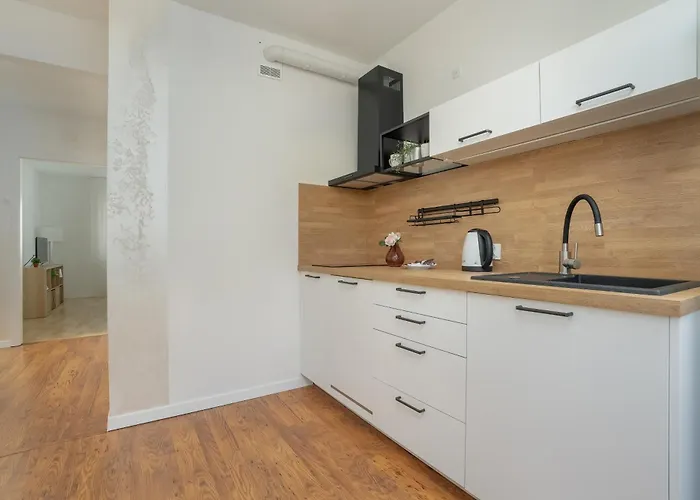 Cozy Remote Work By Renters *