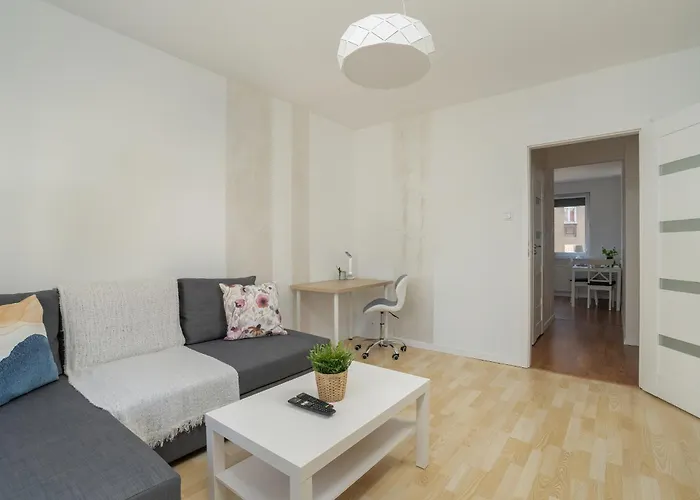 Cozy Remote Work By Renters