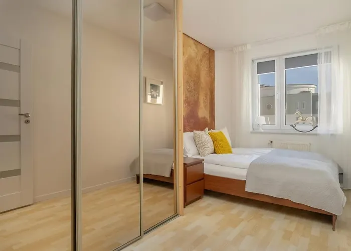 Cozy Remote Work By Renters *